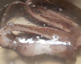 Foto del paso 1 de la receta Bomba de Patata rellena de Pulpo a la Camarlenca