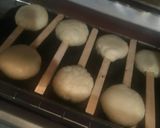 Foto langkah ke 6 dari resep Bakpia Pop dan Bakpia kering isi Matcha.