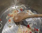 A picture of step 4 of Mussels for quick lunch (w/ white wine, chilli + parsley).