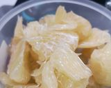 รูปขั้นตอนการทำที่ 1 ของ ยำส้มโอ.. ใส่น้ำปู (เหนือ เหนือ)