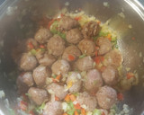 Foto del paso 3 de la receta: Albóndigas en salsa de tomate