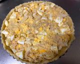A picture of step 5 of Egg Tuna Pie.