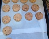 Foto del paso 5 de la receta: Galletas de Avena con Vainilla, Nueces, Sésamo y Chispas de Chocolate