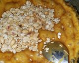A picture of step 4 of Peanut chikki.