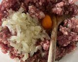 Húsgolyók, sajtos 🧀tejszínes mártásban recept fázis 1 fotója