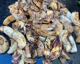 Une image de l'étape 9 de Champignons et aubergines marinées grillées.