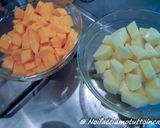 Foto del passaggio 1 della ricetta Vellutata di zucca e patate con frutti di mare