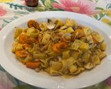 Foto del passaggio 3 della ricetta Paccheri alla pescatora