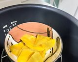 IH爐平底鍋｜寶寶副食品👶無糖地瓜小鬆餅（大人味加桂花釀也好吃😋）的食譜步驟1照片