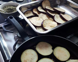 Foto del paso 1 de la receta: Berenjenas en escabeche 🍆