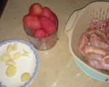 A picture of step 1 of Lahori chicken karae.