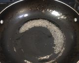 A picture of step 5 of Spicy baby potato curry.