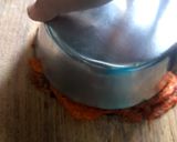 A picture of step 4 of Orange Wheat Crepe Cake.