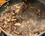 A picture of step 4 of Mushroom Lasagne.