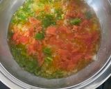 Foto del paso 2 de la receta: Calamares rellenos de verduras y langostinos