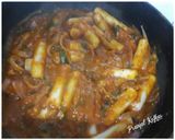 A picture of step 13 of Tteokbokki (Korean Spicy Rice Cake).