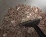 A picture of step 1 of Lasagna soup.