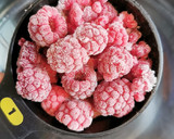 Foto del paso 1 de la receta: Mermelada Keto de frambuesa y chía