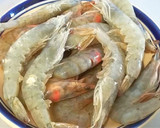 Foto del paso 2 de la receta: Patatas con mejillones y langostinos sobre alioli