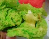 Foto langkah ke 6 dari resep Roti Sobek Kukus Pelangi.