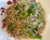 A picture of step 3 of Stir-Fried Bean Sprouts with Luffa Gourd.