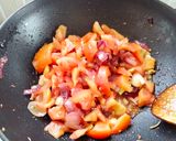 A picture of step 5 of Vegetable kurma Restaurant style.