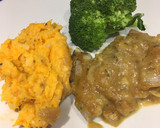Foto del paso 9 de la receta: Lomo de cerdo ibérico con salsa naranja y puré de boniato y zanahoria trufado
