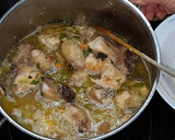 Foto del paso 6 de la receta: Pollo guisado a la cerveza