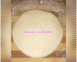 A picture of step 4 of Stuffed pita bread.