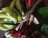 Foto langkah ke 2 dari resep Garang asem Ayam praktis tanpa bungkus daun pisang.