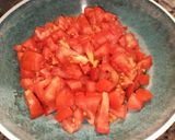 Foto del paso 1 de la receta: Empanada de tinga de pollo y chorizo