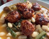Foto del paso 11 de la receta: Habichuelas con níscalos y acelgas …y chorizo si quieres!! Rápido y rico, rico!! 25’