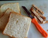 A picture of step 3 of Cheesy Chicken Salami Sandwiches.