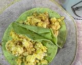 Foto del paso 6 de la receta: Tacos de huevo con nopales