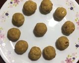 A picture of step 7 of Sattu Ladoo / Roasted Gram Flour Ladoo.