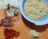 Foto langkah ke 1 dari resep #118. Spicy Aglio Olio.