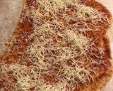 Pizzás csiga teljes kiőrlésű lisztből recept fázis 2 fotója