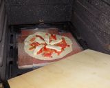 Foto del paso 7 de la receta: Pizza en piedra refractaria