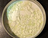 A picture of step 2 of Kesar Pista Custard Powder Pudding.