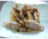 A picture of step 8 of Crispy Dumplings with White Beech Mushrooms and Kimchi Filling.
