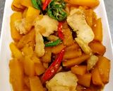 รูปขั้นตอนการทำที่ 6 ของ ฟักทองผัดไก่