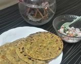 A picture of step 4 of Besan ki chapaati.