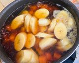 Foto langkah ke 4 dari resep Kolak Pisang Ubi.