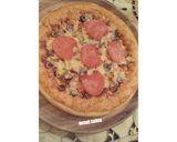 صورة لخطوة 8 من وصفة بيتزا محشية الاطراف باللانشون تحفه 🍕😋👍