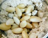 A picture of step 4 of Almond poppy seed halwa.