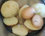 चीझ पोटॅटो बॉल रेसिपी स्टेप 1 फोटो 