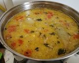 Tejfölös karalábéleves csirkeaprólékkal recept fázis 4 fotója
