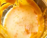 A picture of step 3 of Almond Mango Milkshake.