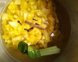 Foto langkah ke 3 dari resep Puding susu toping nanas.