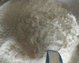 A picture of step 5 of Puff With Aloo Stuffing.